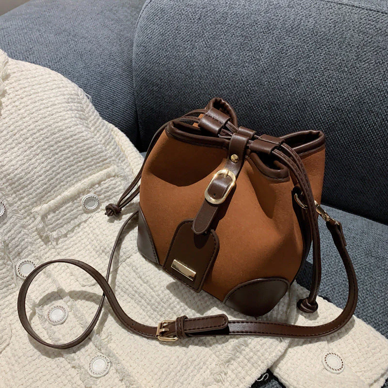 Bucket PU Leather Handbag - Image 4