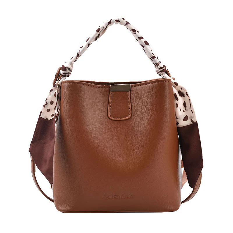 carf Square Crossbody Bag - Image 3