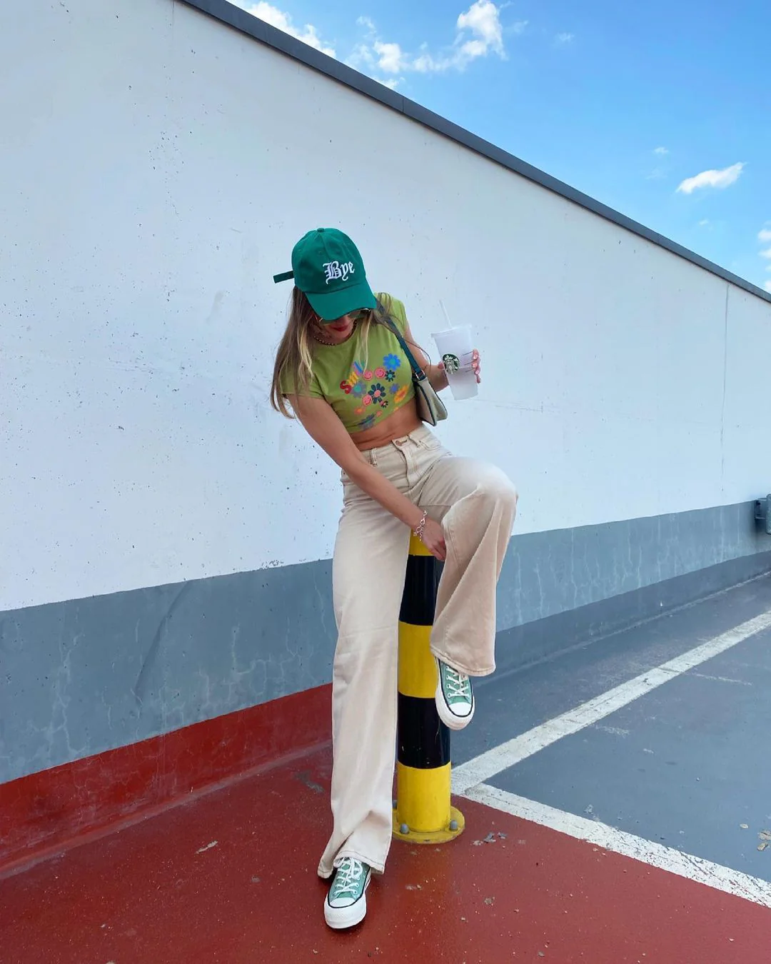 Casual Mopping Khaki Straight-leg Pants - Image 5