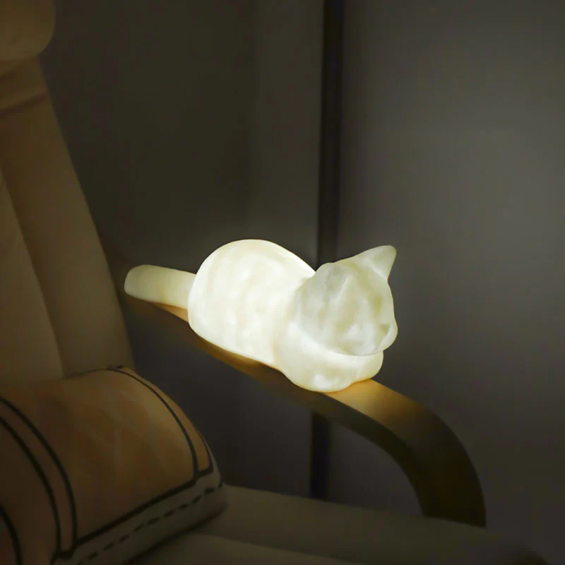 Cat Sleeping Lamp - Image 3