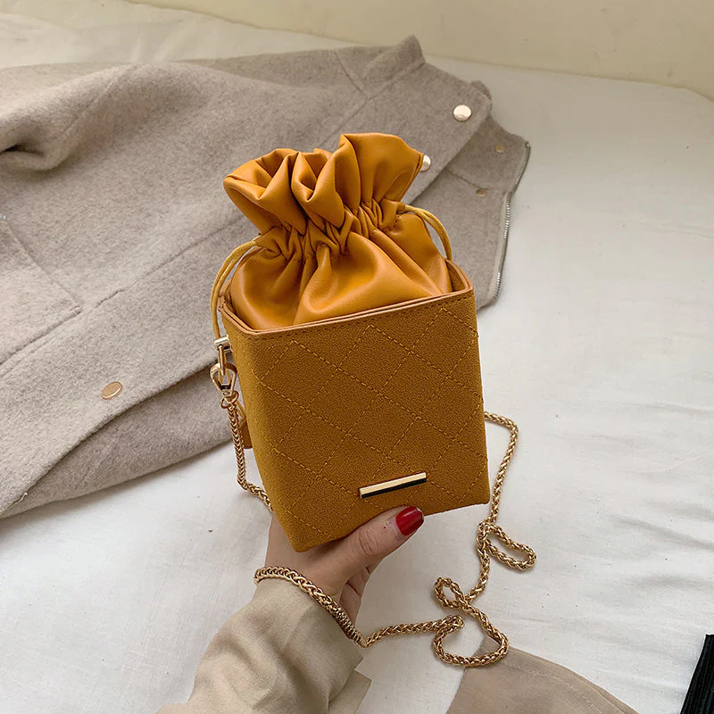 Chain Shoulder Bag - Image 4