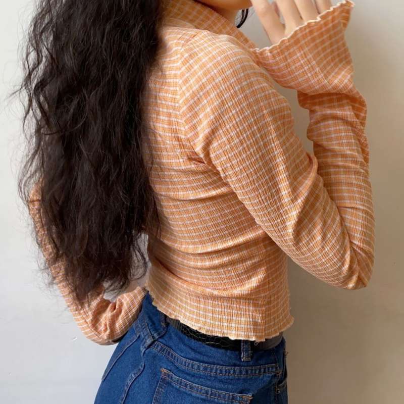 Checkered Cropped Long Sleeve Blouse - Image 5