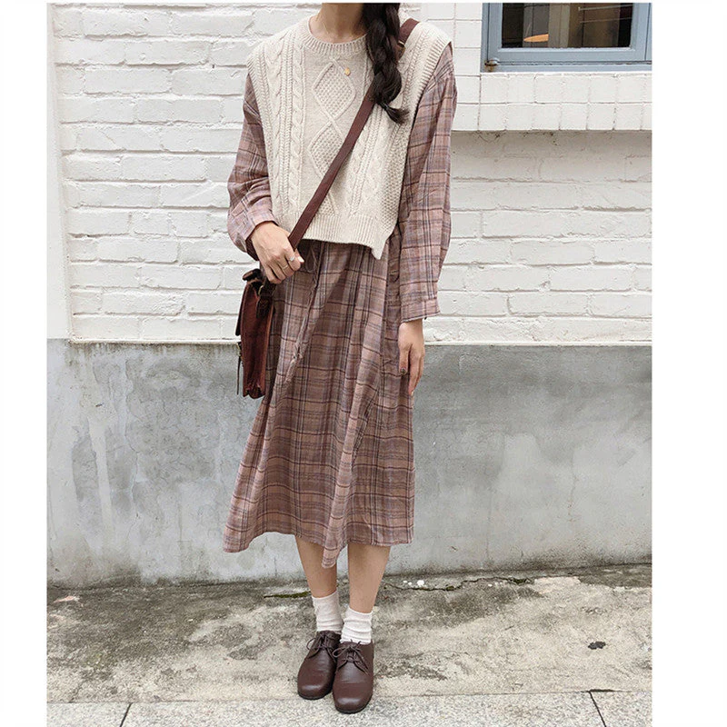 Coffee Cream Argyle Vest - Image 5