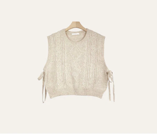 Coffee Cream Argyle Vest - Image 7