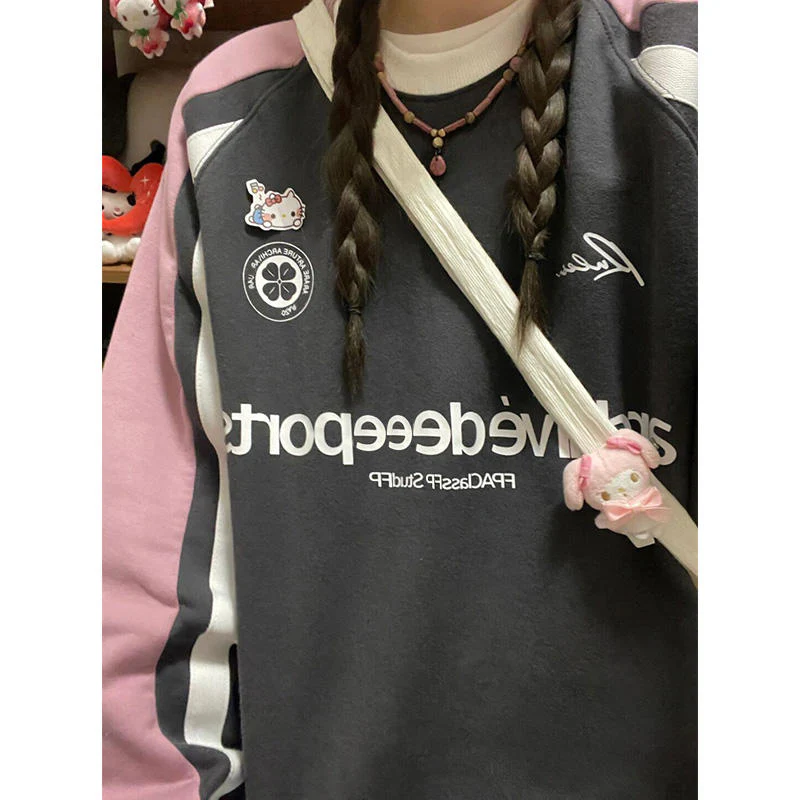 Contrast Color Raglan Sweatshirt - Image 5