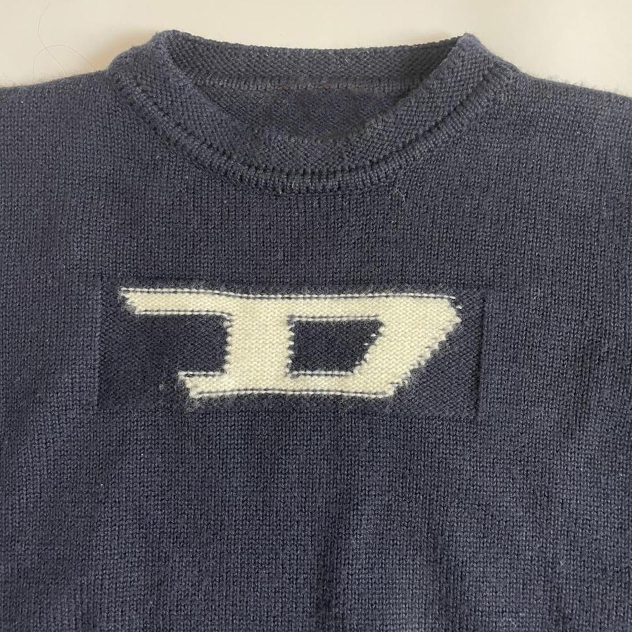 Contrasting Logo Jacquard Knit Sweater - Image 6
