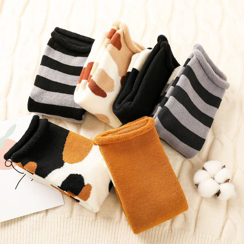 Cute Cat Paw Cotton Socks - Image 4