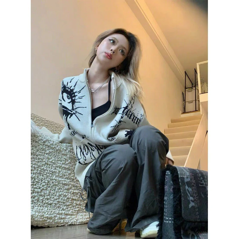 Different Print Big Pocket Knit Cardigan - Image 8