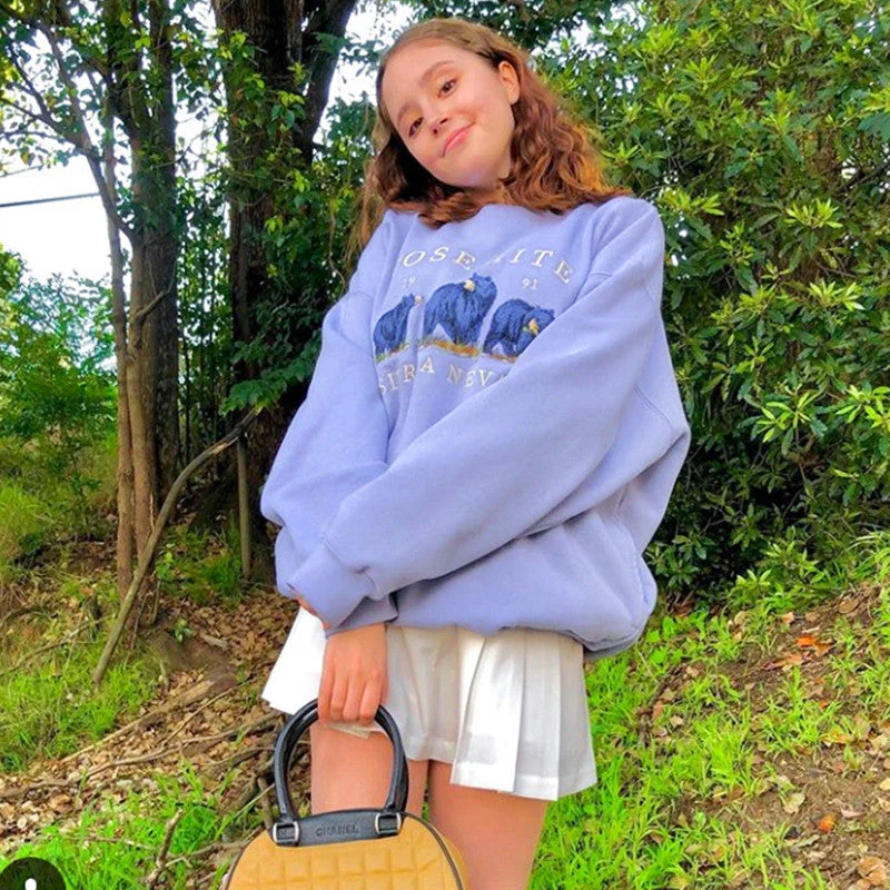 Embroidered cartoon sweater - Image 4