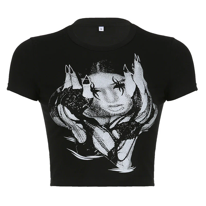 Figure Printed Black Crop Top - Image 8