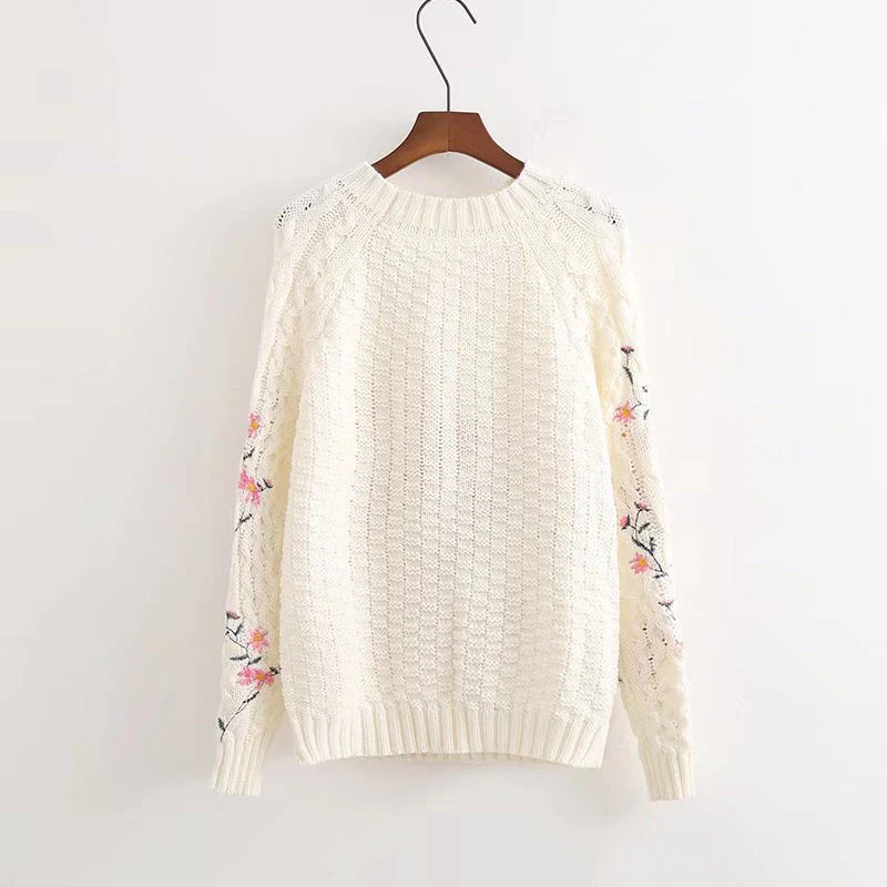 Floral Twist Knit Pullover Sweater - Image 2