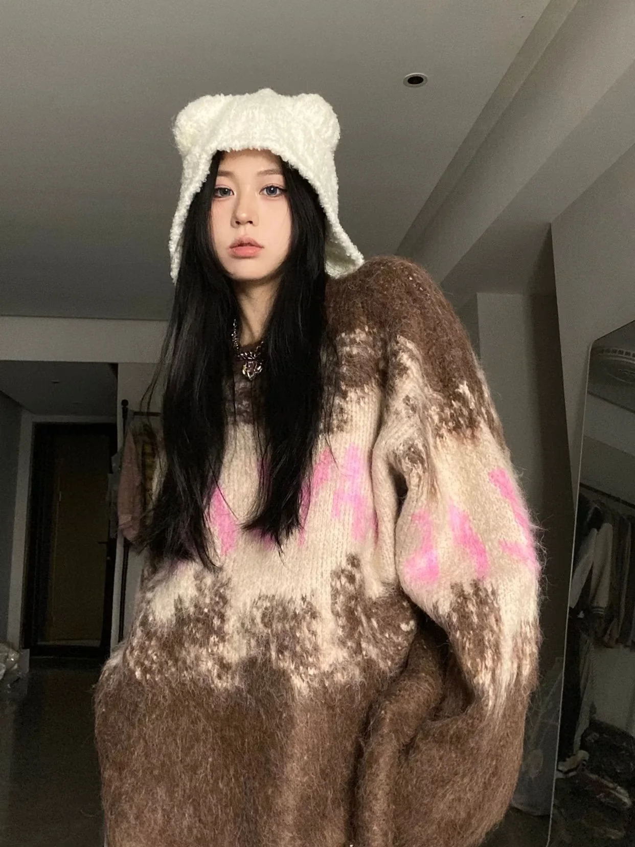 Fuzzy Contrast Color Print Oversized Sweater - Image 4