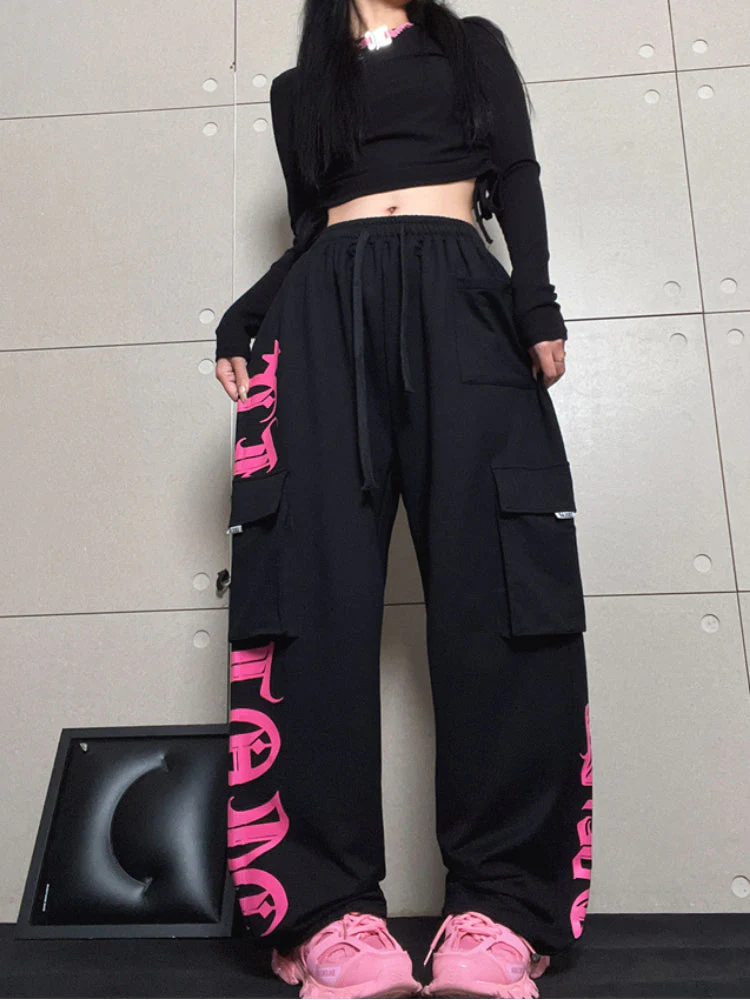 Gothic Letter Pocket Patch Wide Leg Sweatpants - Image 6