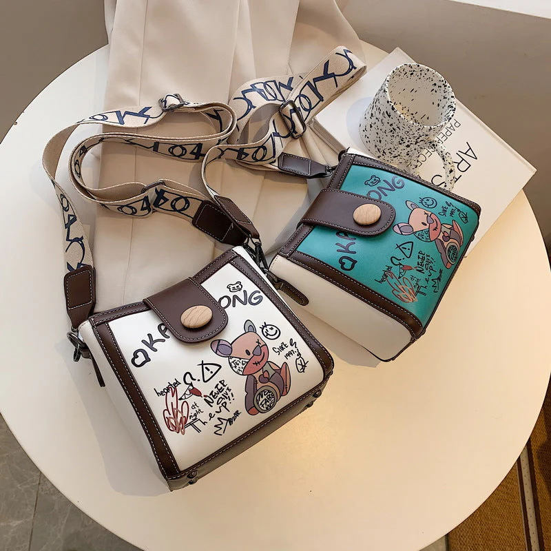 Graffiti Bear Wide Shoulder Bucket Bag - Image 3