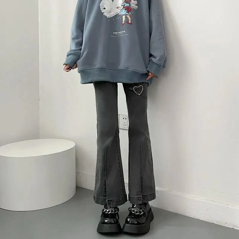 Grunge Aesthetic Flare Heart Jeans - Image 2