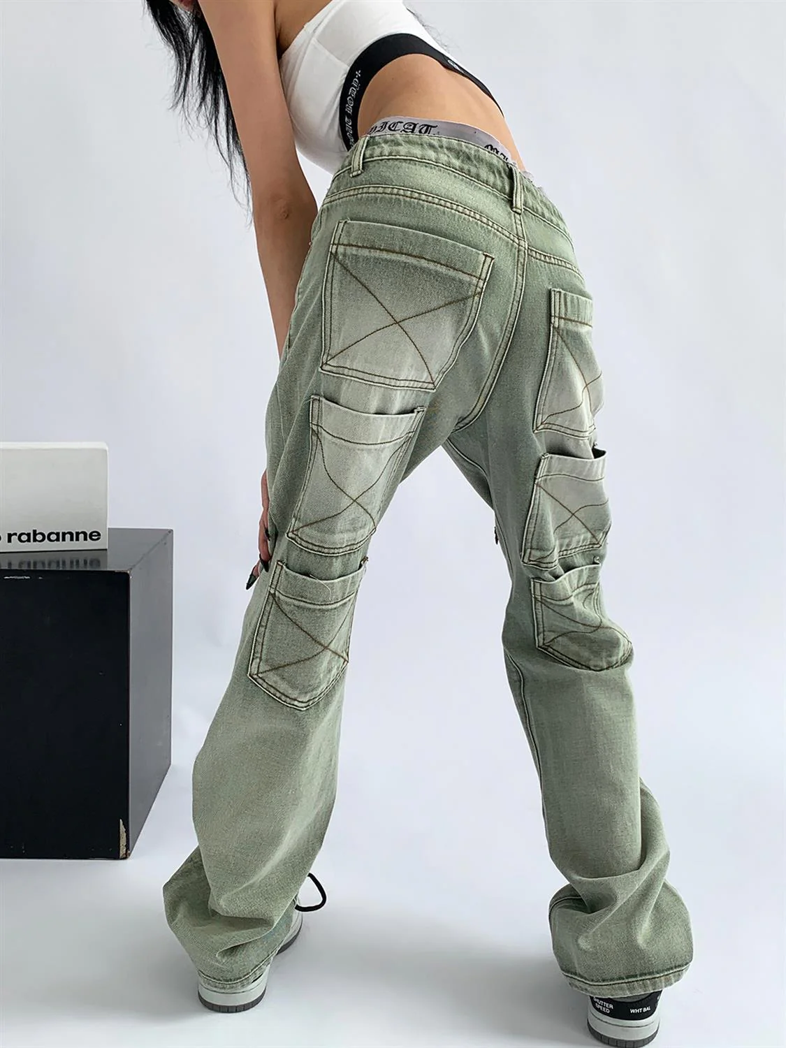 High-waisted Washed Cargo Jeans - Image 3