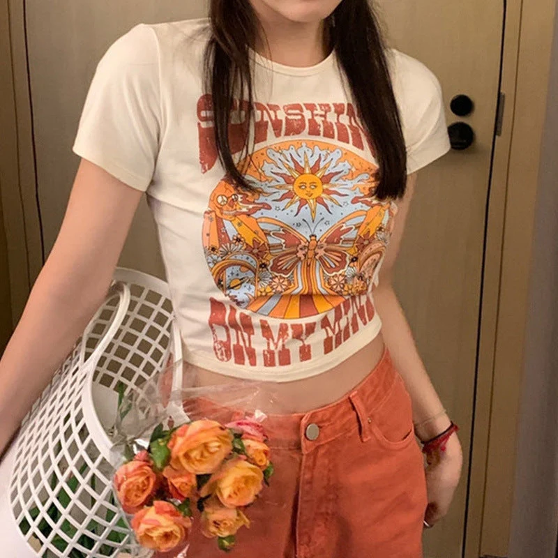 Indie Print Short Sleeve Crop Top - Image 3