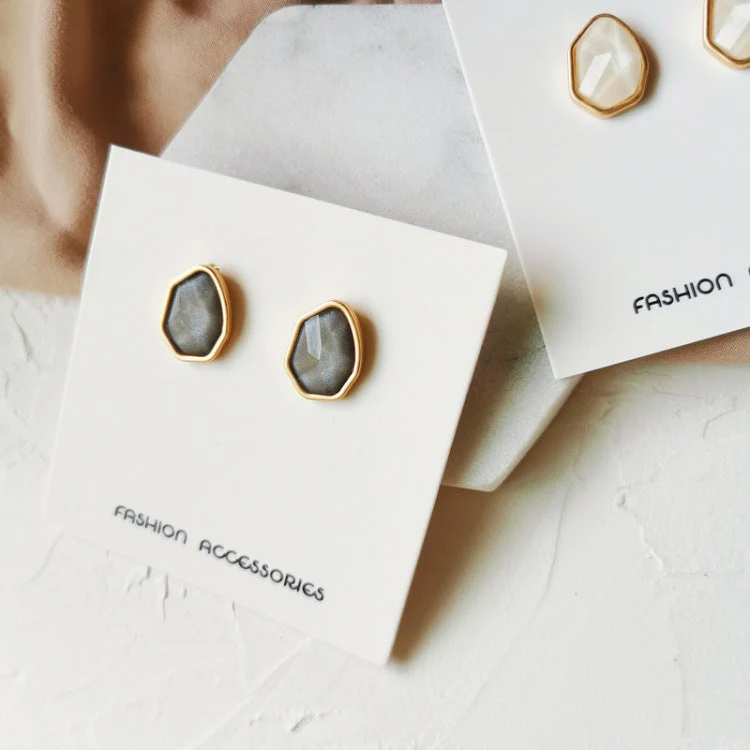 Irregular geometry earrings - Image 2
