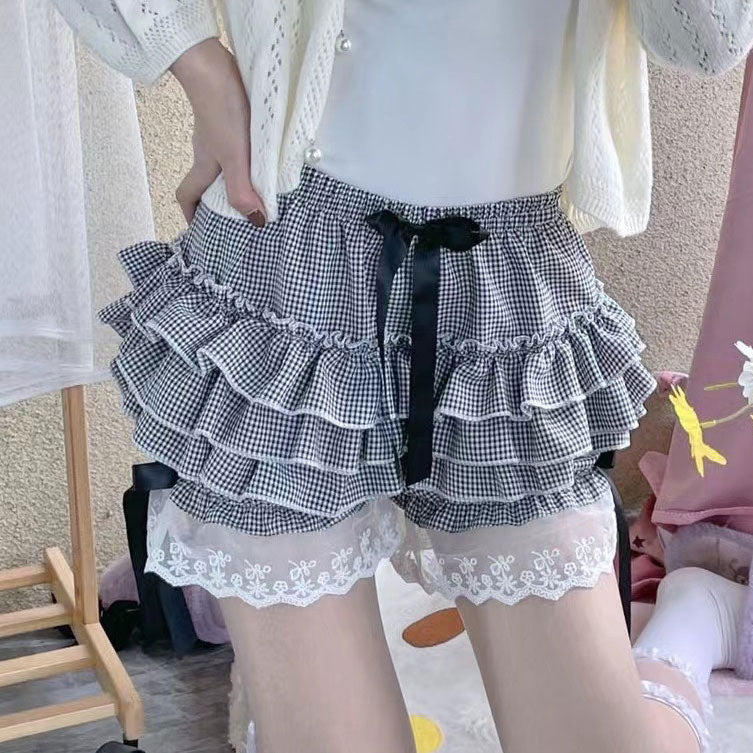 Lace Bow Flower Shorts - Image 3