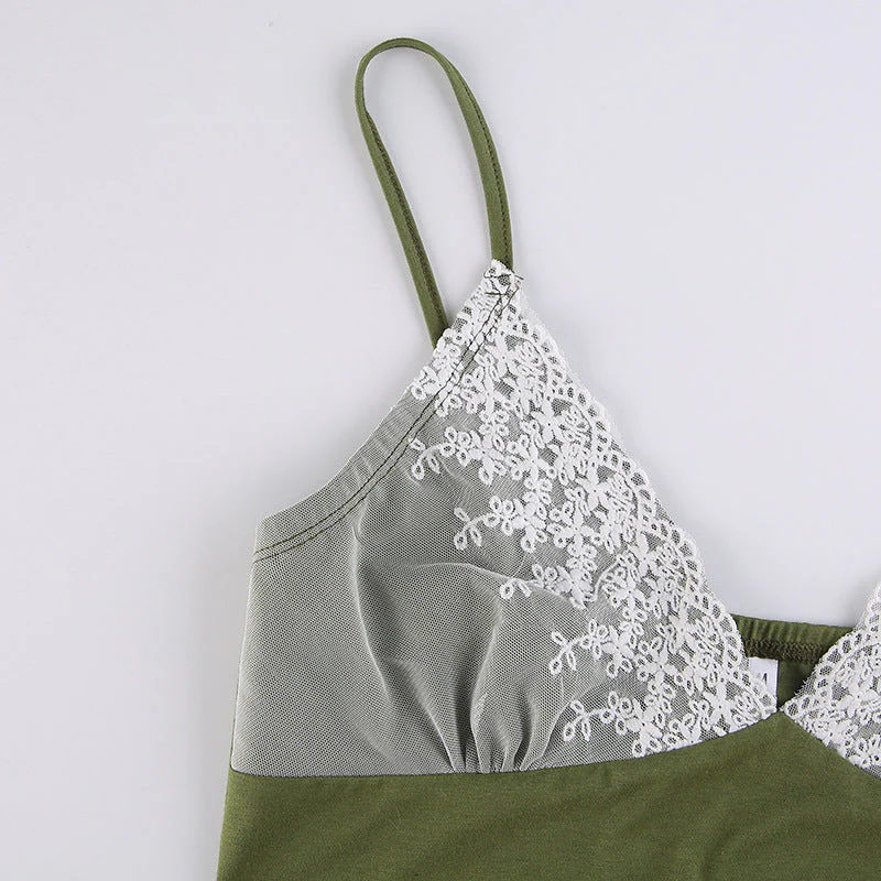 Lace Floral Y2K Crop Top - Image 5