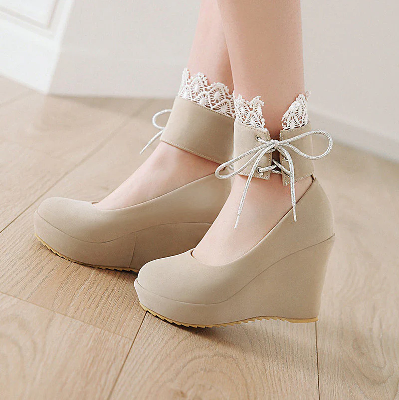 Lace Flower Shoes - Image 3