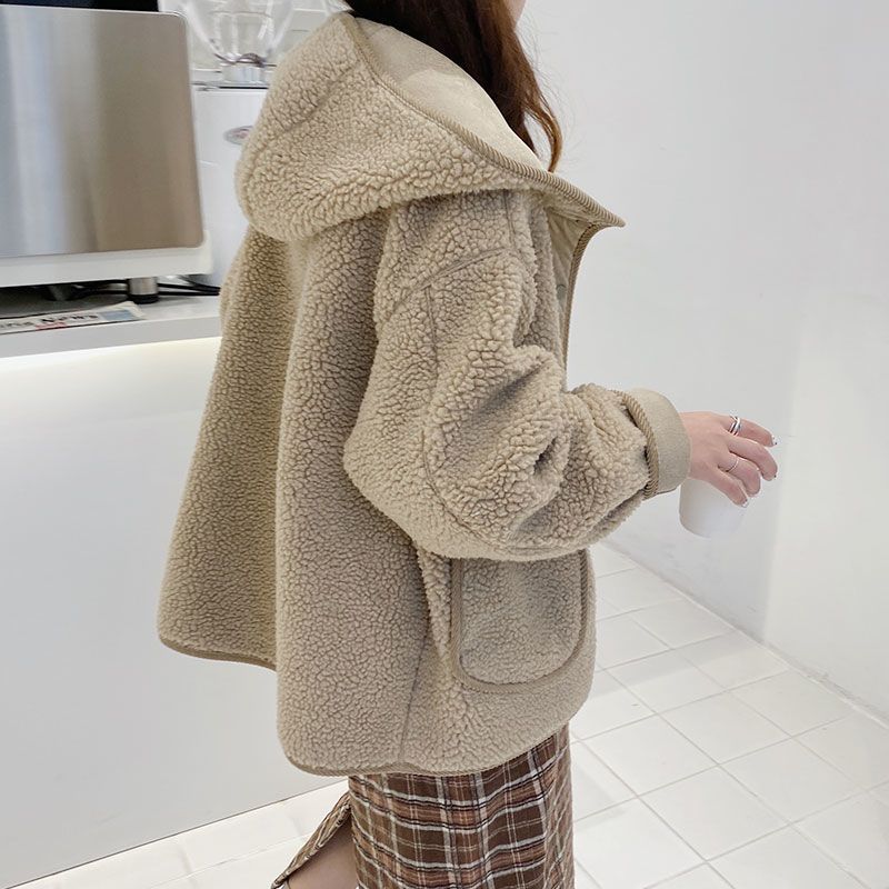 Lambswool Hooded Loose Jacket - Image 3