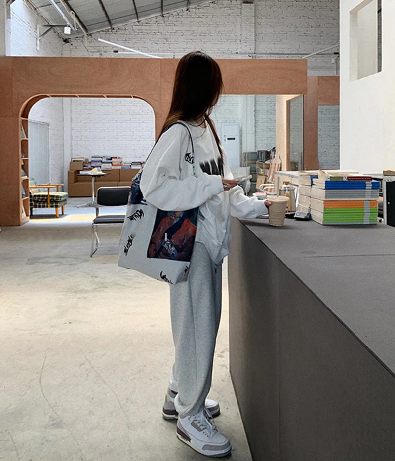 Letter Print Oversized Sweatshirt - Image 5