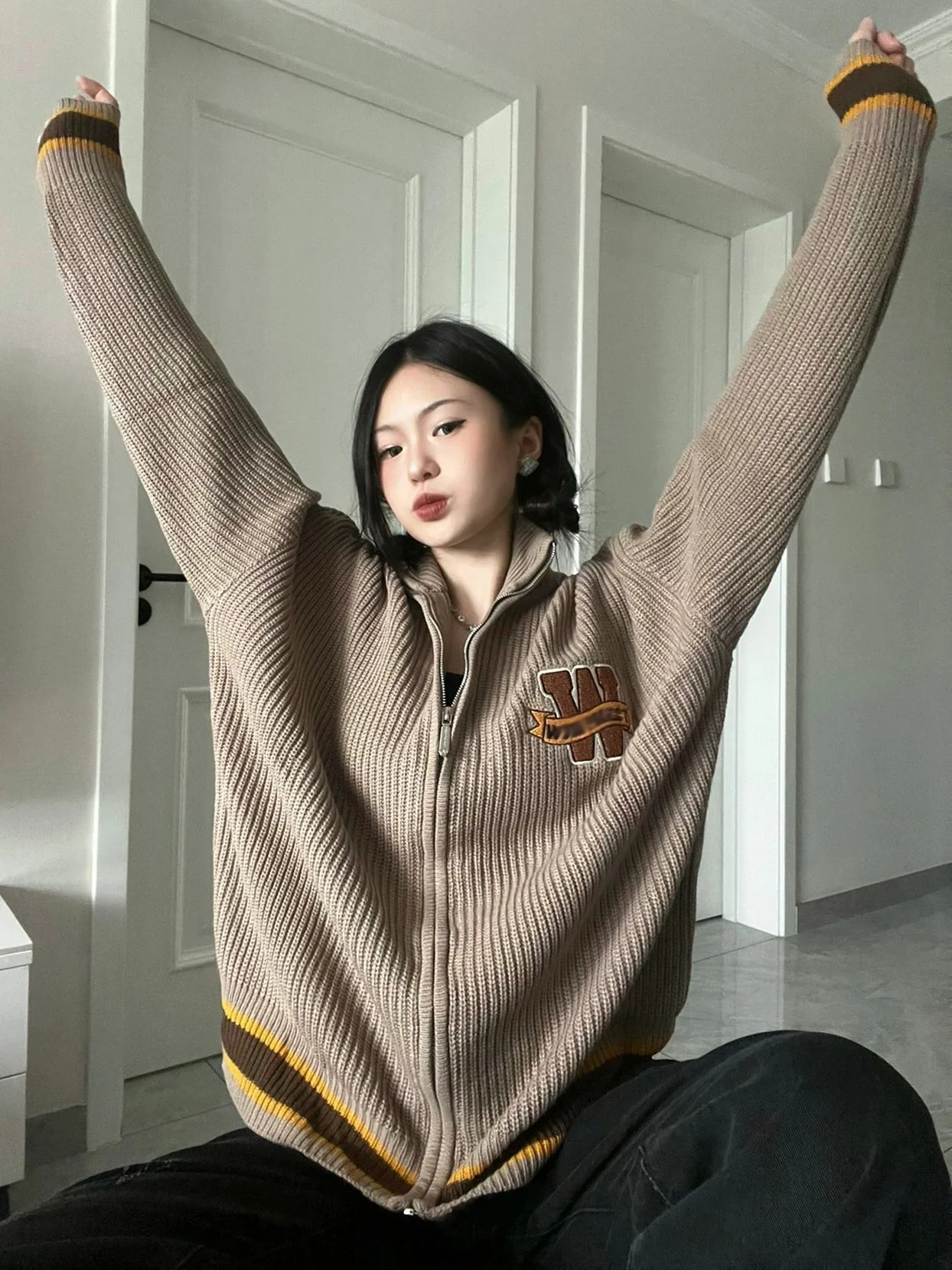 Logo Embroidery Zip Up Knit Cardigan - Image 2