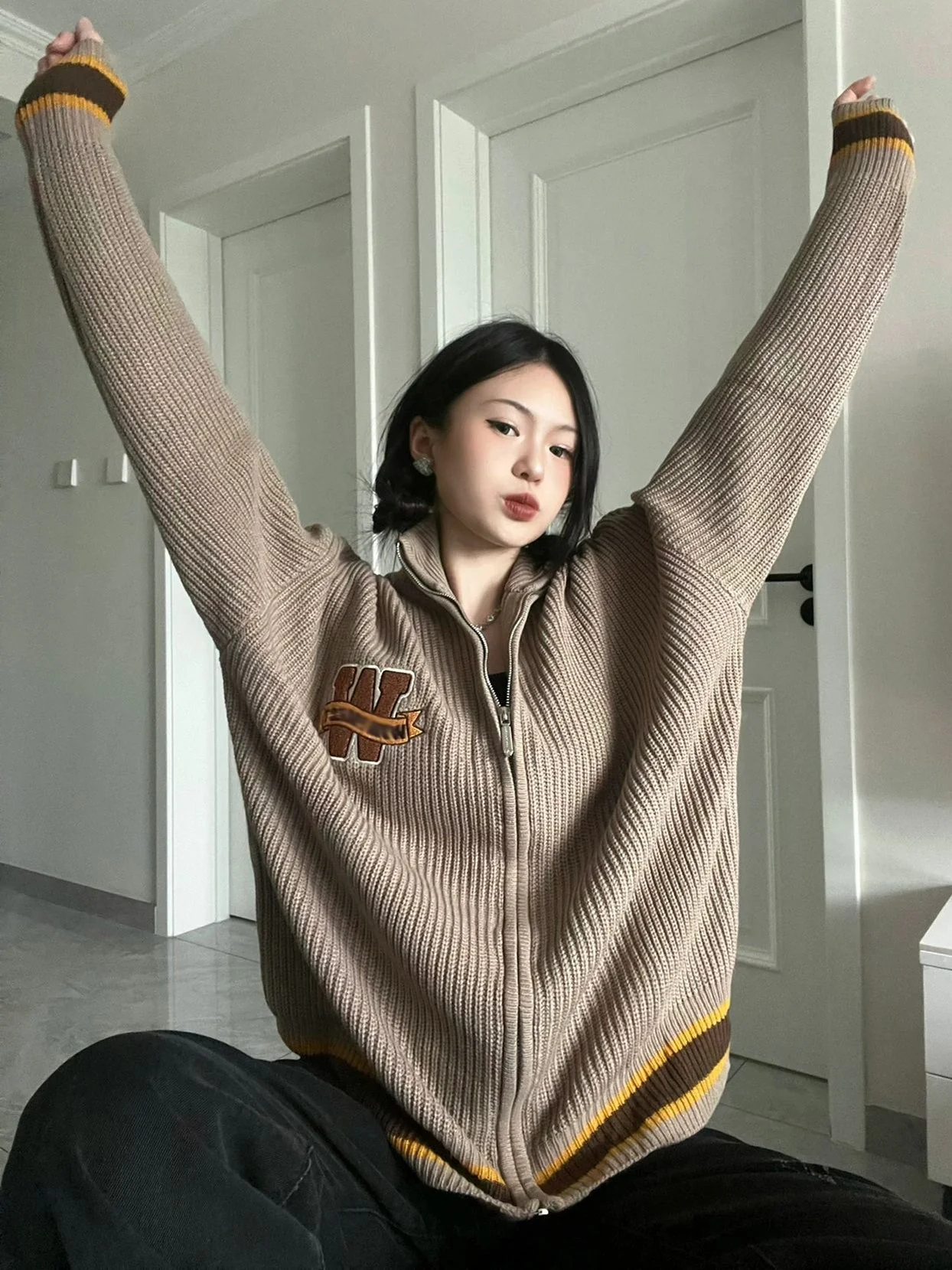 Logo Embroidery Zip Up Knit Cardigan - Image 6