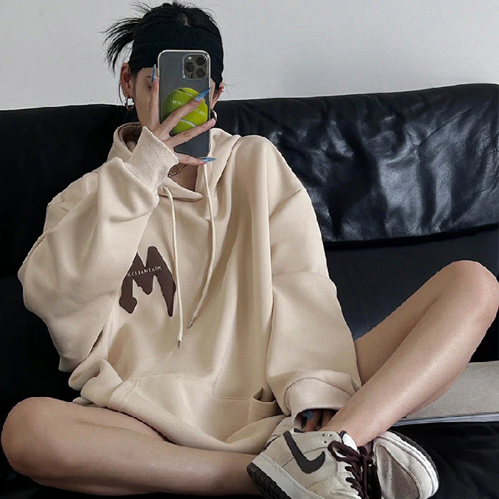 Logo Graphic Fleece Lined Hoodie - Image 2