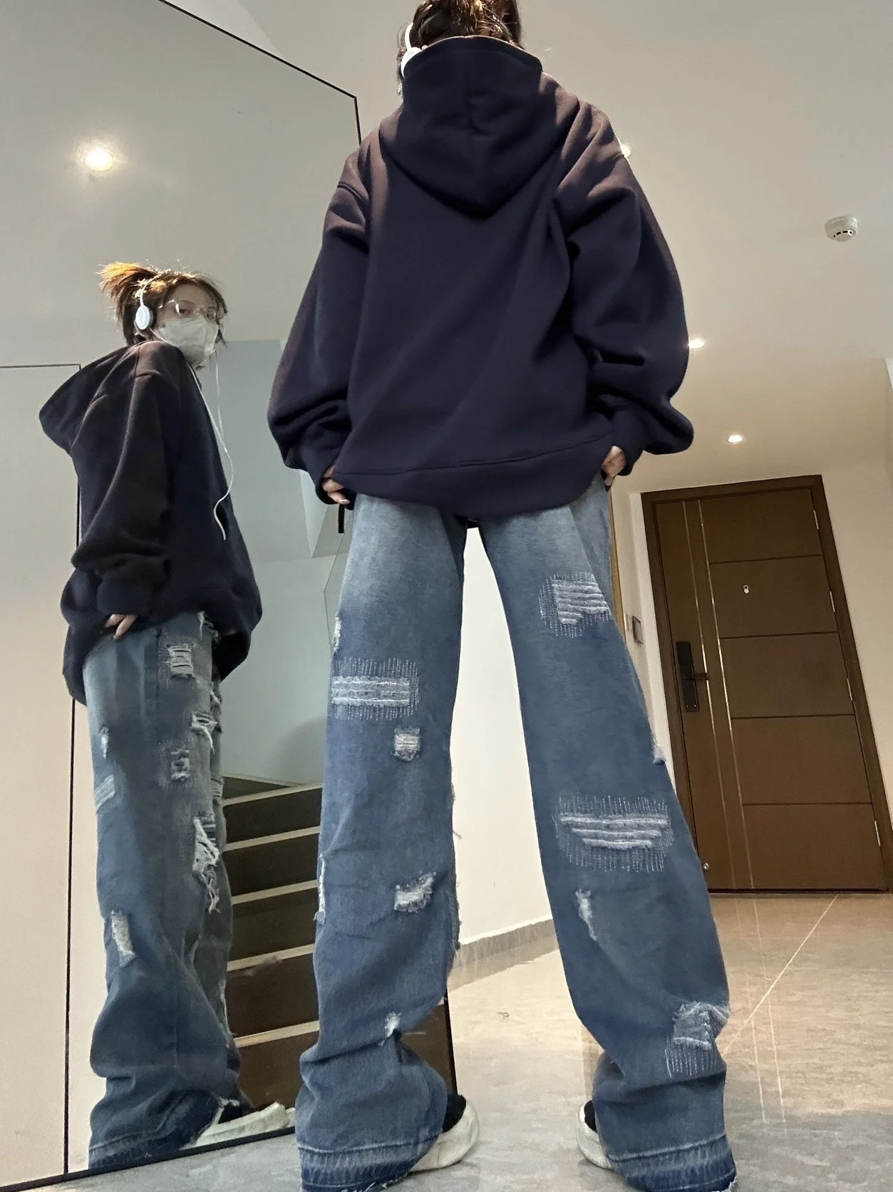 Patched Distressed Loose Jeans - Image 6