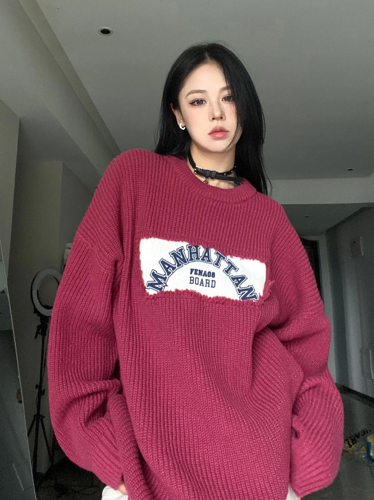 Patched Logo Embroidery Pullover Sweater - Image 3