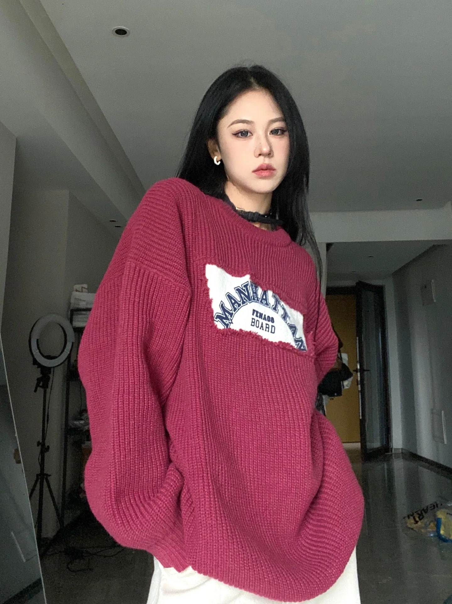 Patched Logo Embroidery Pullover Sweater - Image 5