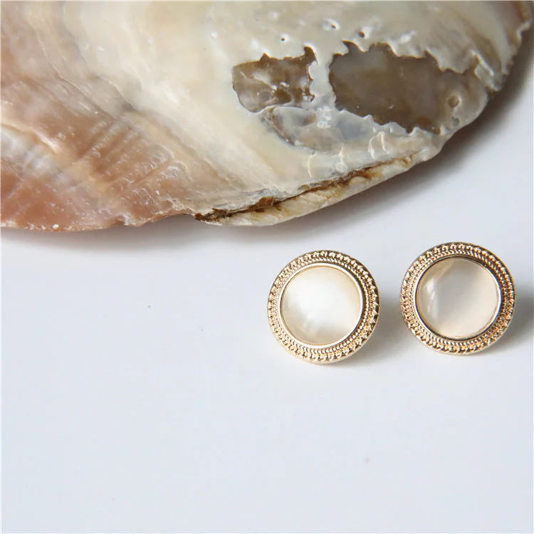 Pearl Cat Eye Stud Earrings - Image 3