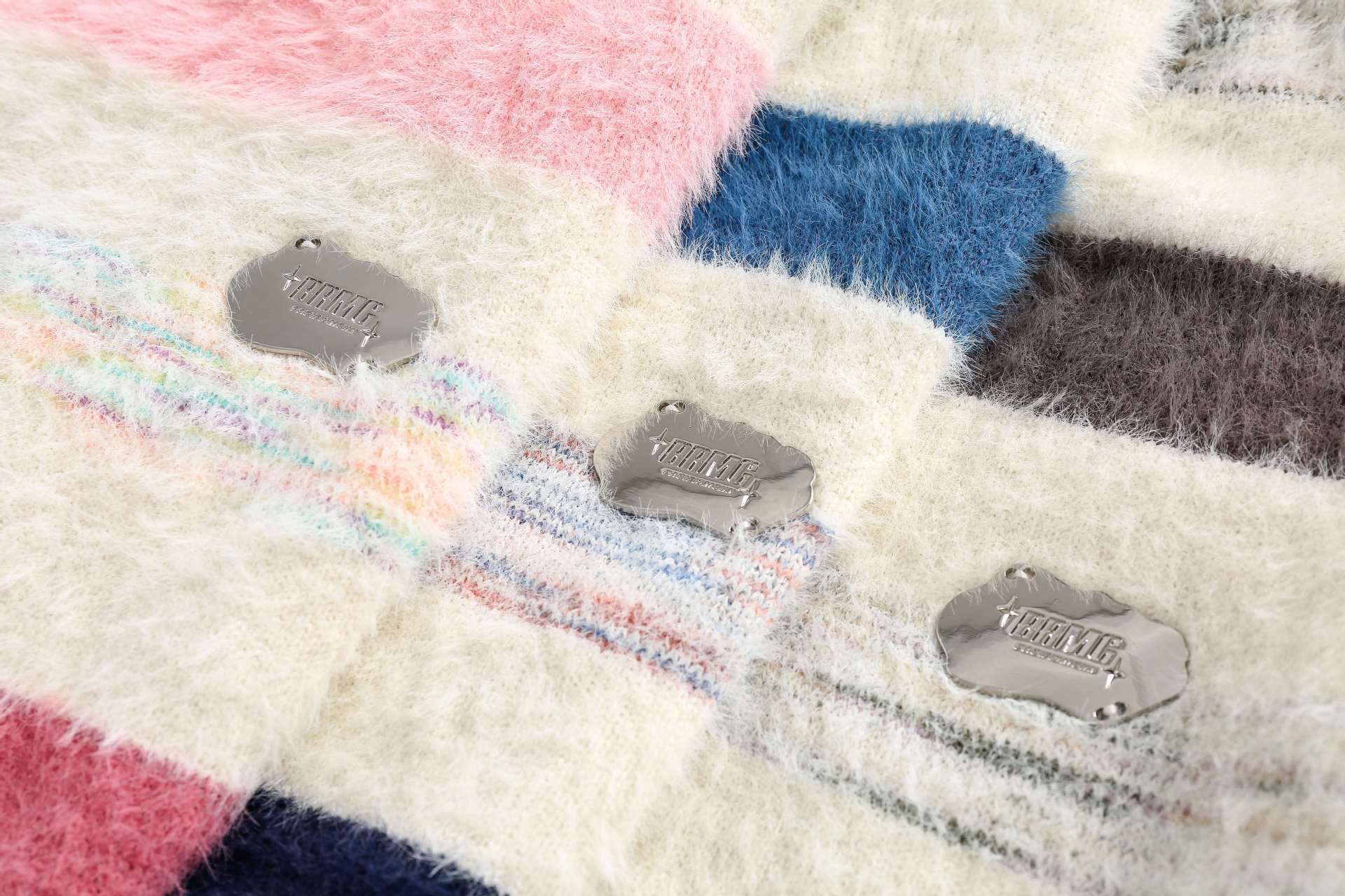 Preppy Contrast Color Stripe Fuzzy Hooded Sweater - Image 5