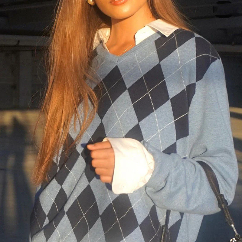 Preppy Style Argyle Sweater - Image 3