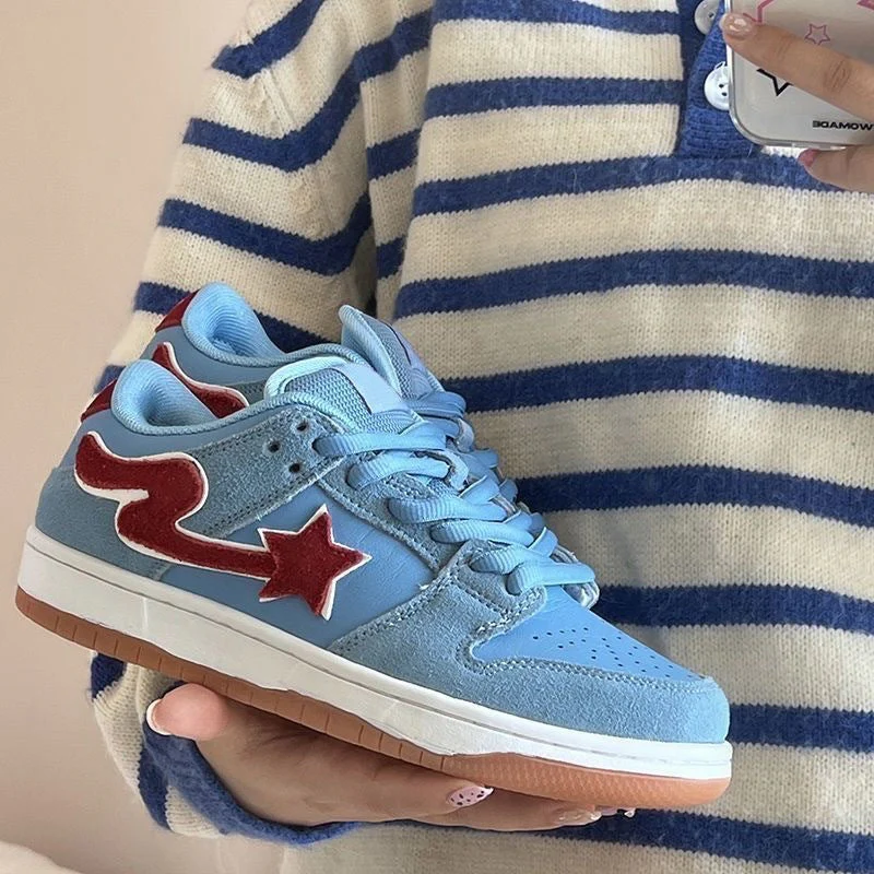 Red Star Runners Sneakers - Image 4