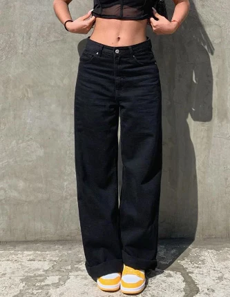 Relaxed Mid Waist Boyfriend Jeans - Image 8