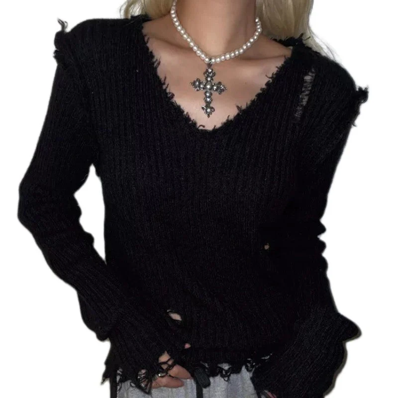 Ribbed Tattered V Neck Sweater - Image 5