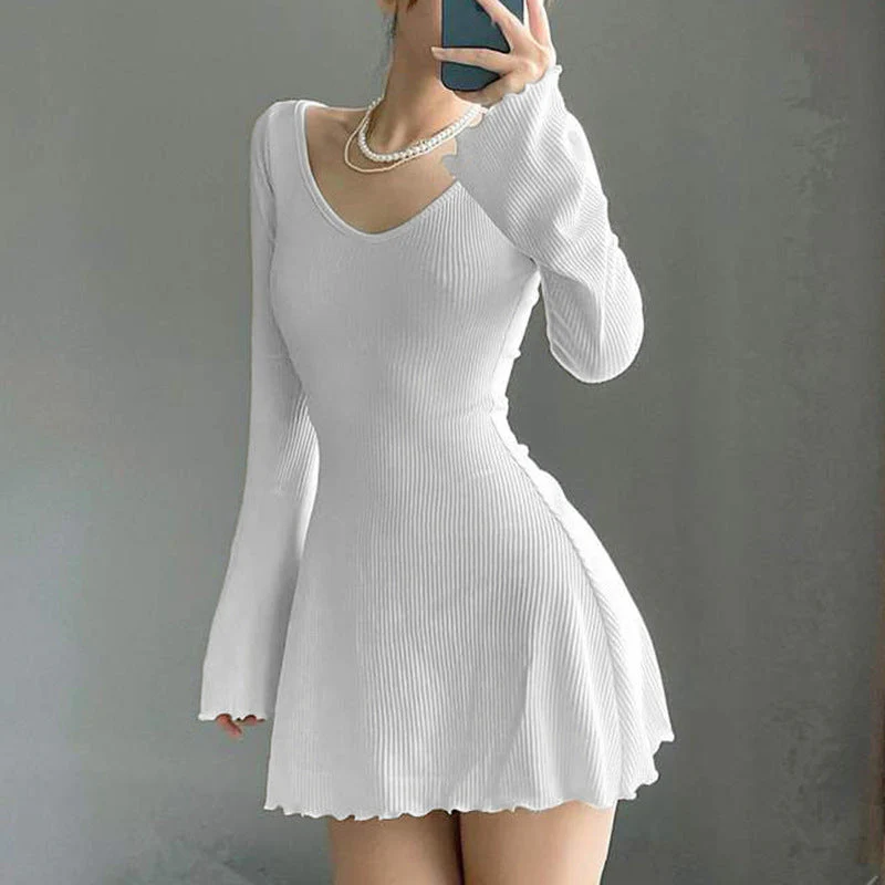 Simple Knitted Long Sleeve Mini Dress - Image 4