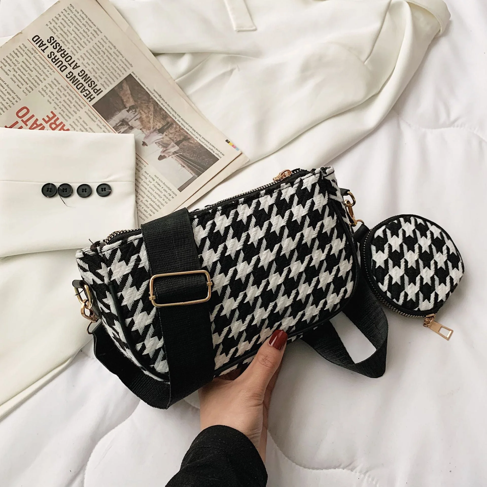 Simple One-Shoulder Bag - Image 3