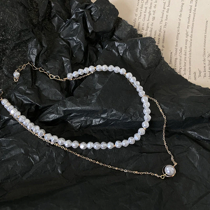 Simple Temperament Double-layer Pearl Clavicle Chain - Image 3