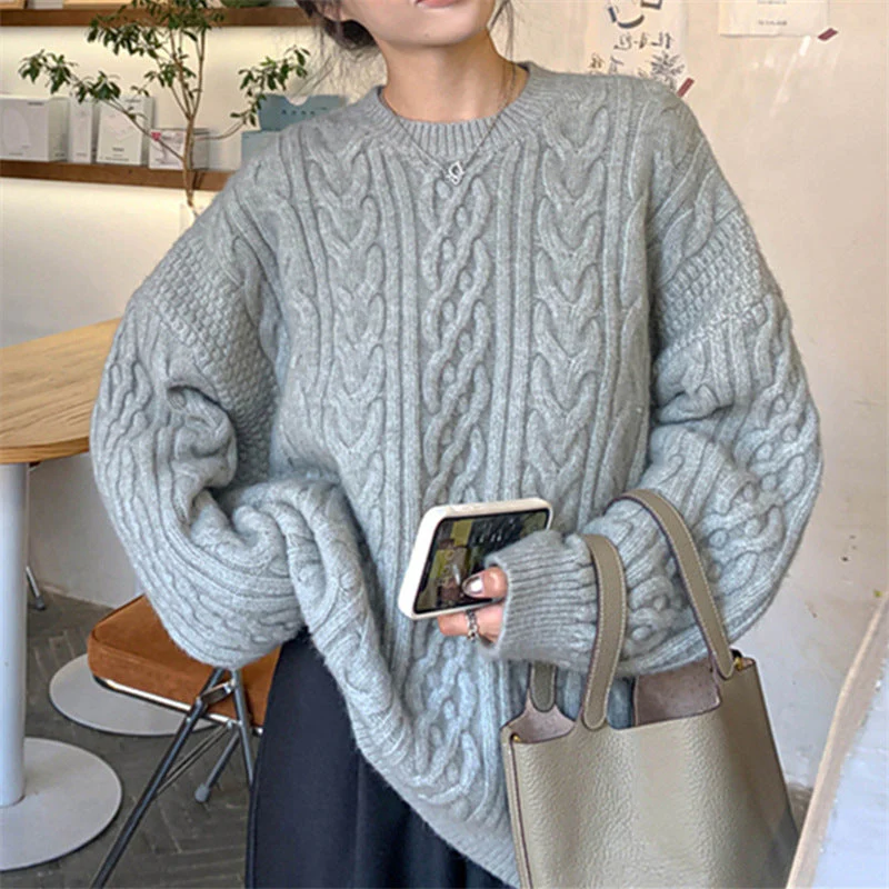 Solid Color Cable Knit Pullover Sweater - Image 3