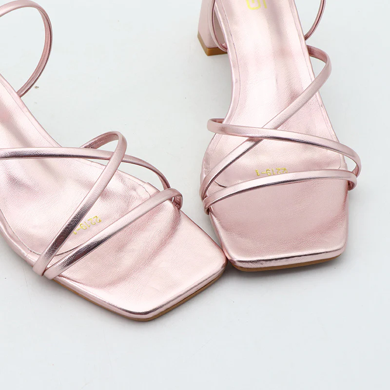 Square Head Thick Heel Sandals - Image 17