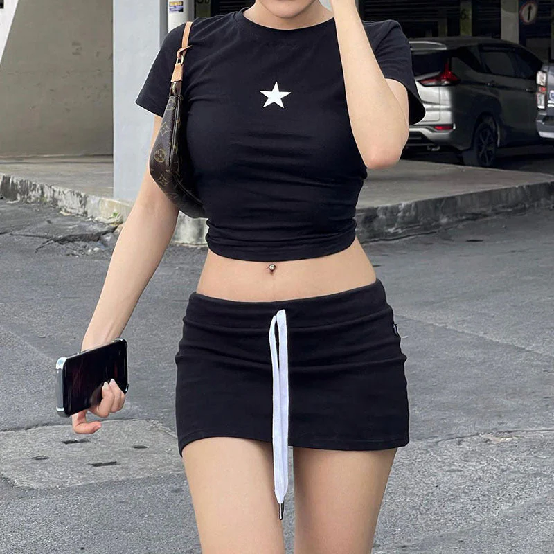 Star Logo Graphic Crop Top - Image 2