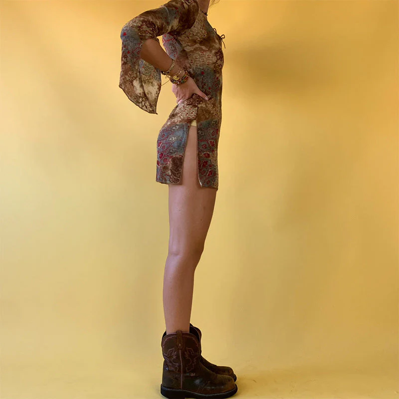 Street Spice Retro Floral Flared Sleeve Dress - Image 9