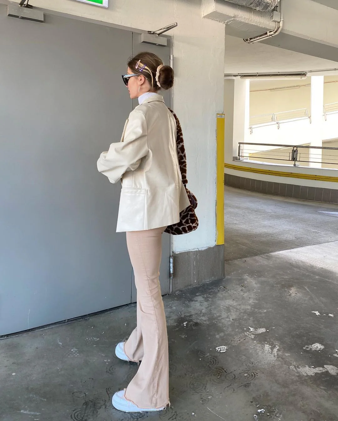 Style High Waist Women's Flared Pants - Image 2