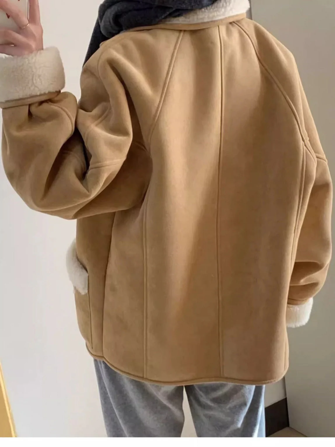 Suede Lambswool Lapel Neck Jacket - Image 2