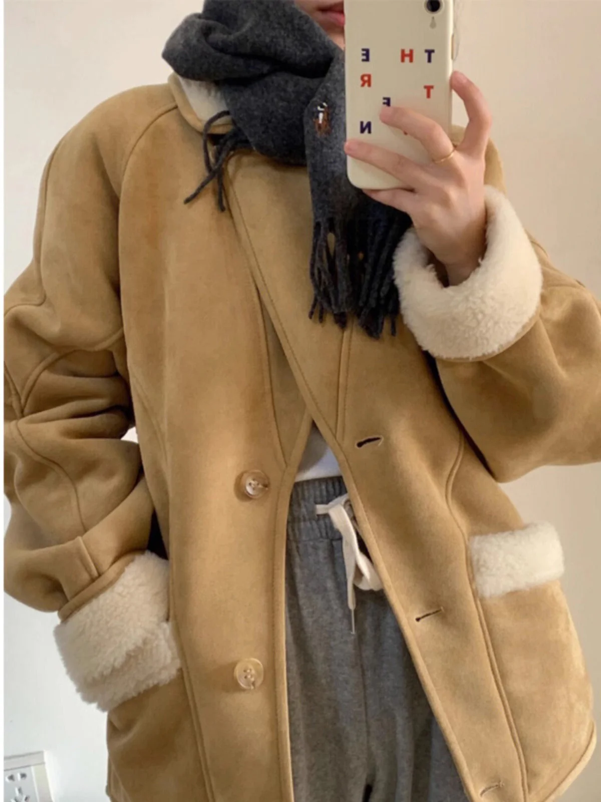 Suede Lambswool Lapel Neck Jacket - Image 3