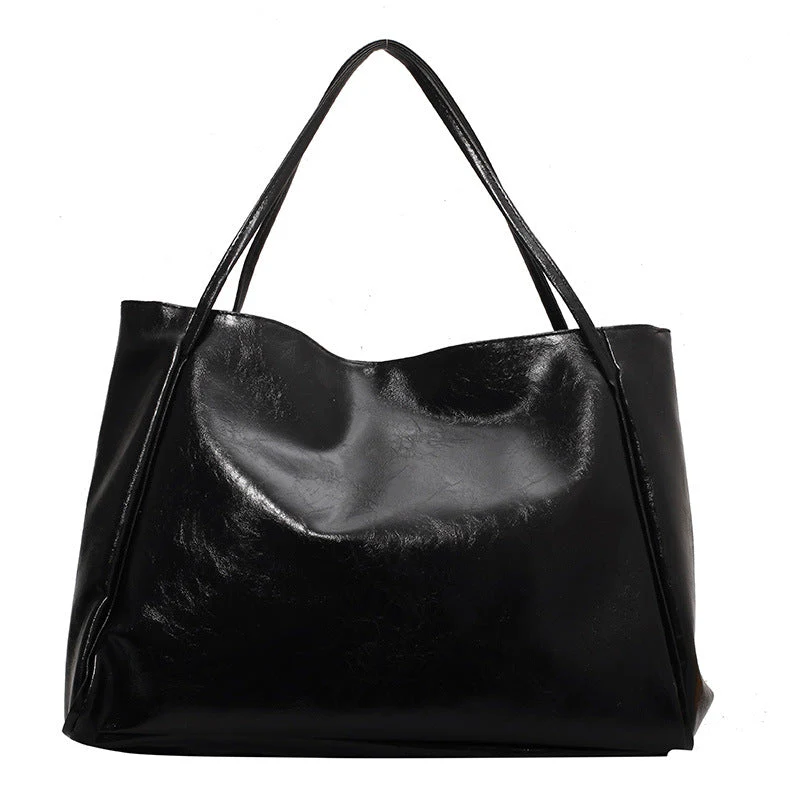The Burgundy Bella Leather Shoulder Bag - Image 7